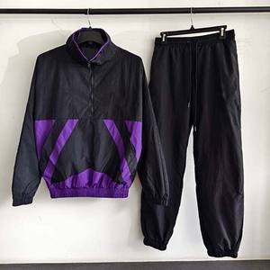 เสื้อแจ็คเก็ตกันลมแบบสปอร์ตคอปกสีตัดต่อพิมพ์โลโก้ตามสั่งสำหรับผู้ชายชุดเซ็ต 2 ชิ้นสไตล์สตรีทแวร์ลำลองแนวแอธเลติกสำหรับฤดูหนาว - Product Image 6