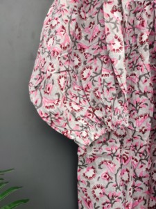 เดรสแม็กซี่ลายดอกไม้สำหรับผู้หญิงผ้าคอตตอนพิมพ์ลายน้ำหนักเบาซักได้อย่างยั่งยืนยาวสามส่วนธรรมชาติ - Product Image 4