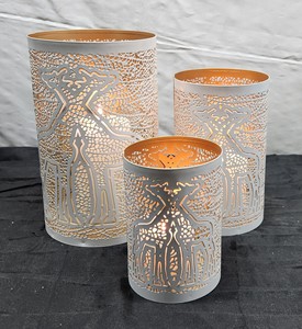 Portavelas Decorativo Sonnet, Hecho a Mano, Recubrimiento en Polvo Blanco, Hierro, Diseño Grabado en Forma de S/3, Impresión Digital, Decoración para el Hogar - Product Image 2