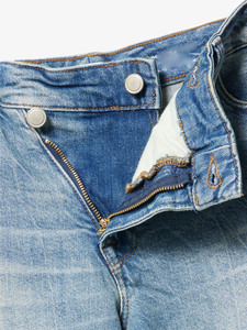 Pantalones cortos de mezclilla Boyfriend para mujer Cintura media ODM Personalizado MOQ Desgastado Rasgado Verano Lavado Casual Calidad fantástica Excepcional - Product Image 3