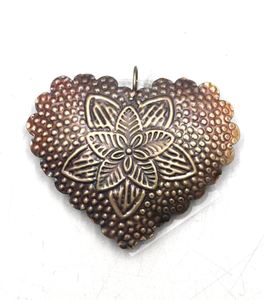 Cœur suspendu en cuivre antique Design impressionnant Tenture murale décorative pour la maison Artisanat décoratif de Noël Matériau en verre - Product Image 1