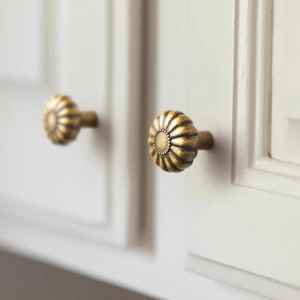 Antique Style Brass Drawer Knob For Home Decor <b>Cabinet</b> Door Furniture Hardware <b>Vintage</b> Classic Round Pull - Product Image 2