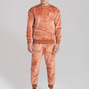 Trajes de logotipo reflectante personalizado de alta calidad, chándal de invierno Unisex, trajes para correr, chándales, opciones de talla grande para hombres y mujeres - Product Image 1