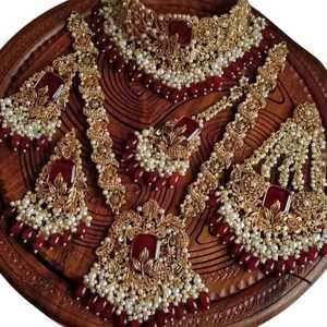 Estilo elegante Chapado en oro alto Ropa de fiesta Kundan Joyería Kundan Collar corto Estilo Chapado en oro Moda para mujer Boda - Product Image 5