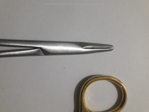 Porte-aiguille en acier inoxydable avec poignée en or Inserts en carbure de tungstène de qualité TC Forceps Prix bon marché Personnalisation OEM - Product Image 2