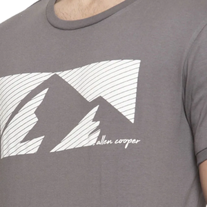 เสื้อยืดผู้ชายผ้าฝ้าย สตรีทแวร์ ฤดูร้อน สไตล์ลำลอง ทรงหลวม แขนสั้น น้ำหนักเบา สวมใส่สบาย เนื้อผ้านุ่ม รับผลิตแบบ OEM ODM พร้อมสกรีนโลโก้ตามสั่ง - Product Image 5