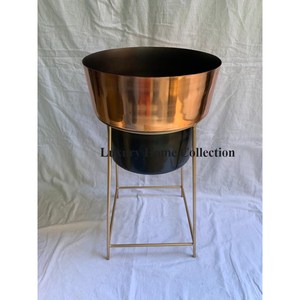 กระถางทรงกลมเคลือบสีทองพร้อมแท่นวางดีไซน์สวยสำหรับตกแต่งล็อบบี้ในสำนักงานและบ้าน - Product Image 5