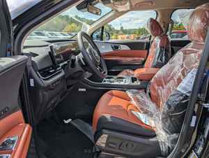 Comme neuf, Kia Carnival Hybrid EX FWD 2026, mini-fourgonnette avec un groupe motopropulseur hybride turbo de 1,6 L - Product Image 5