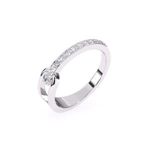 Bague empilable délicate sertie de diamants ronds scintillants cultivés en laboratoire, 0,22 ct, en or jaune, blanc et rose 9 carats - Product Image 3