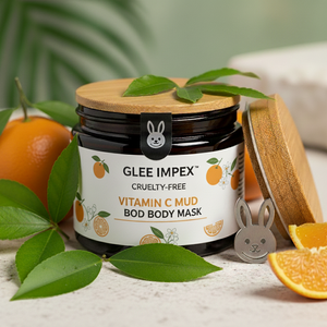Masque visage et corps à la vitamine C sans cruauté Glee Impex |   Traitement éclaircissant, hydratant et revitalisant pour la peau - Product Image 1