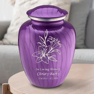 Urna Funeraria Estilo Americano con Portavelas, Diseño de Perla y Lirio Morado para Adultos - Product Image 1