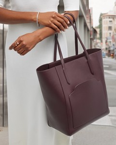 Bolso Tote de Lujo para Mujer con Estilo Bohemio, Cuero Genuino, Acabado Duradero para Uso Diario - Product Image 5