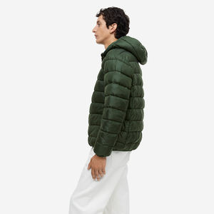 Vente en gros de vestes et manteaux d'extérieur en duvet surdimensionnés pour hommes avec logo personnalisé Veste d'hiver en duvet avec impression OEM - Product Image 3