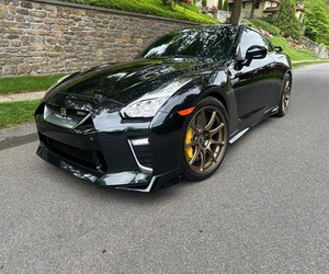 Offre exceptionnelle : Nissan GT-R TSPEC 2021 d'occasion, propre et prête à être expédiée - Product Image 1