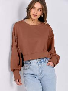 Sweats à capuche courts pour femmes sur mesure en gros, 100% coton molletonné, écologiques, respirants, logo frontal personnalisé, service OEM personnalisé - Product Image 4