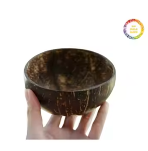 Tazón de cáscara de coco hecho a mano natural al por mayor Tazón de coco grabado artesanal único - Product Image 1
