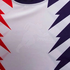 Nouvelle arrivée Rash Guard personnalisé marque privée Rash Guard dans le meilleur matériau Rash Guard à faible quantité minimale de commande - Product Image 4