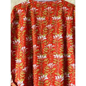 Bata Kimono Floral de Algodón Talla Única para Ocio, Vacaciones, Playa con Logotipo Personalizado y Forro Lavable - Product Image 5