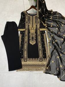 ชุดสามชิ้นสไตล์อินเดียดั้งเดิม ประดับเลื่อมปักลาย แห้งเร็ว เสื้อ กางเกง ผ้าคลุมไหล่ สำหรับผู้หญิง ใส่ไปงานปาร์ตี้หรืองานเทศกาล - Product Image 5