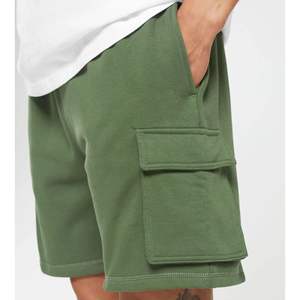 Meilleure vente de shorts cargo décontractés en coton vert polaire pour hommes avec logo personnalisé 100% coton pour hommes - Product Image 4