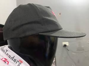 Casquette de baseball en toile noire brodée 5 panneaux, logo personnalisé, snapback, promotionnelle, pour équipe, été/hiver, 62 cm, motif lettres, modèle courant - Product Image 4
