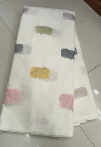 Tela de algodón bordada con patrones rectangulares coloridos para ropa de cama, uso textil del hogar, disfraces, kurtis, etc. - Product Image 4