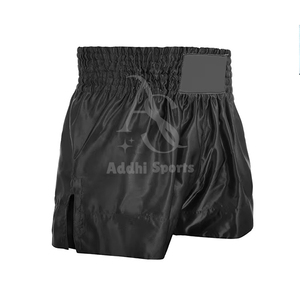 Pantalones cortos de Muay Thai de satén de poliéster ligero para hombre con bordado frontal personalizado Fabricante de pantalones cortos de kickboxing OEM - Product Image 5