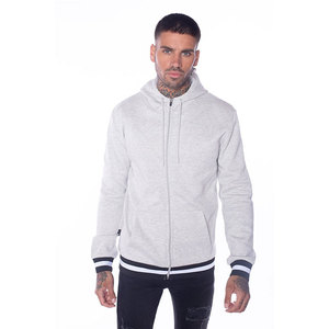 Sudadera con Capucha Unisex de Alta Calidad, Corte Regular, Logotipo Personalizado en la Parte Delantera, Estilo Casual de Invierno, 100% Algodón, Diseño Liso o a Cuadros - Product Image 1