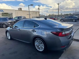 Bien utilisé 2017 Lex-us ES 350 FWD - Product Image 2