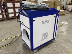 Soudeuse laser portable RECI 4 en 1, 1500 W, machine à souder les métaux en acier inoxydable, prix d'usine, facile à utiliser, petite taille - Product Image 4