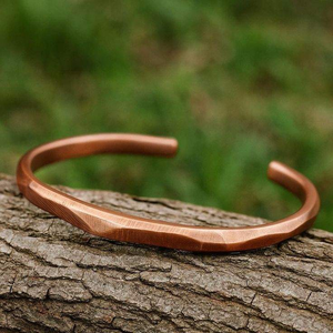 Bracelet en cuivre naturel, bijoux pour les acheteurs exportateurs intéressés par les accessoires authentiques faits à la main avec un caractère culturel par Decor World Expo - Product Image 1