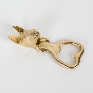 Vente en gros en forme d'aile personnalisée Décapsuleur plat en laiton moulé fait à la main en aluminium laiton métal pour accessoires de bars de restaurants - Product Image 5