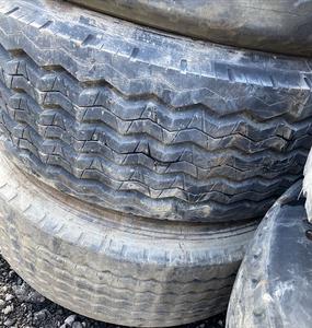 ใช้และใหม่ยางรถบรรทุก16นิ้ว215/55R16 - Product Image 1