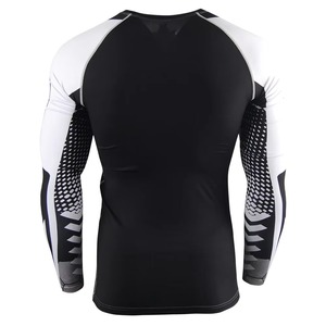 เสื้อรัดกล้ามเนื้อแขนยาวสำหรับผู้ชาย MMA ระบายอากาศได้ดี แห้งเร็ว ปรับแต่งได้ (โพลีเอสเตอร์/ไนลอน) ออกแบบ OEM สำหรับขายออนไลน์ - Product Image 6