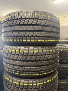 Pneus de voiture d'occasion de haute qualité 13' 14' 15' 16' 17' 18' 19' 20' 21' 22' en gros 235/45R18 205/65R15 Pneus de voiture pour passagers - Product Image 3