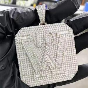 Iced Out VVS Moissanite redondo y Baguette corte diamante Hip Hop joyería colgante para hombres 925 plata esterlina - Product Image 3