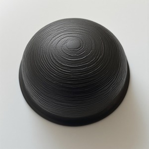 Bouton de porte en laiton fabriqué à la main avec finition polie lisse conçu pour les portes intérieures décoratives et le quotidien fonctionnel - Product Image 1