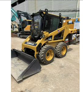Chargeuse compacte Caterpillaar 226B d'occasion adaptée aux projets agricoles et miniers, 2,6 tonnes, livraison rapide, directement de l'usine - Product Image 5