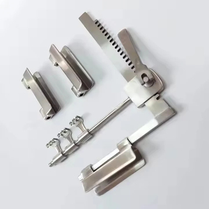 IMA retractor ชุดกรอบที่มี3ใบรูปตัวยู (ยาว100มม. x กว้าง20มม.) และใบมีดกรงเล็บใบมีดสำหรับผ่าตัดแบบคาร์ดิโอและทรวงอก - Product Image 2