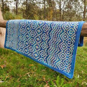 Manta Marroquí Hecha a Mano, Auténtica, Artesanal, Diseño Tribal, Suave, Tejida, Decoración para el Hogar, Regalo - Product Image 1