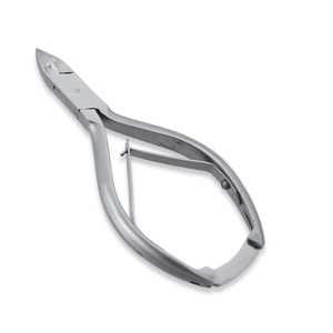 Pince à cuticules pour une utilisation pratique sur les doigts - Product Image 1