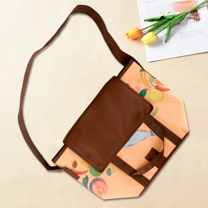 Bolsa térmica impermeable para el almuerzo, de gran capacidad, con logotipo personalizado OEM/ODM, fabricada con tela no tejida RPET de 90 g/m². - Product Image 3