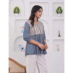 เสื้อเชิ้ตผ้าฝ้ายทอลายพิมพ์ลายสีกรมท่า ความยาวสั้น ตกแต่งด้วยกระดุม - Product Image 3