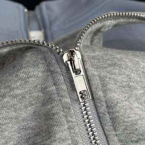 Personalizado Nuevo Diseño Impresión Etiqueta V Cuello Mujeres Crop Top Liso Blanco Algodón Sudaderas Con Capucha De Gran Tamaño - Product Image 5