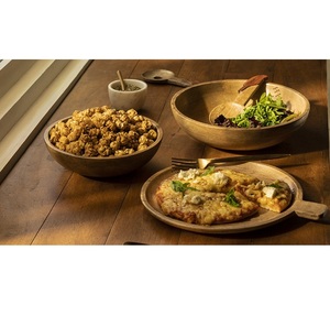 Plateau de service rond en bois d'acacia massif |   Assiette décorative en bois et plateau de table basse - Product Image 6