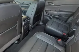 2021 GMC Acadia Denali AWD เทอร์โบเครื่องยนต์หนังแท้สีดำภายในพวงมาลัยซ้ายเกียร์อัตโนมัติขนาด R18ยาง - Product Image 6