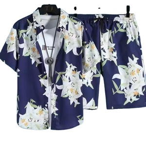 Prix de gros estival, ensemble de chemises hawaïennes à manches courtes avec impression numérique personnalisée - Product Image 1
