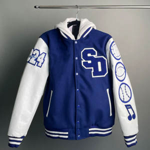 Chaqueta Universitaria Personalizada de Fábrica para Hombre, Chaqueta de Invierno Estilo Bomber de Béisbol con Mangas de Cuero, Estilo Escolar. - Product Image 6