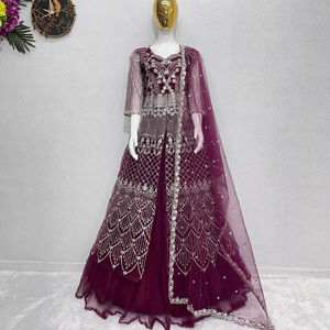 Dernières robes de collection pour femmes pakistanaises pour la fête et le mariage Long Net Maxi avec broderie - Product Image 1