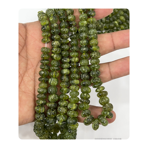 ลูกปัดเวโซไนต์สีเขียวธรรมชาติทรงฟักทอง ขนาด 17 นิ้ว ขนาด 8-10 มม. - Product Image 1